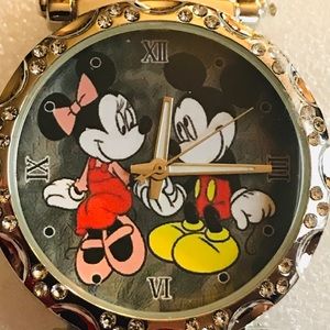 New Micky & Minnie Mouse SS Novelty Watch